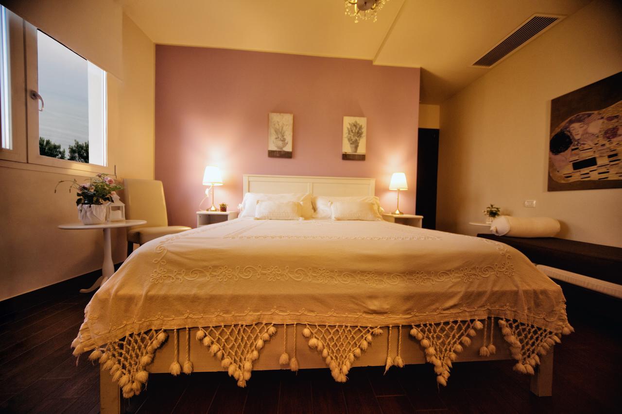 Bahita - Betty'S B&B Gabicce Mare Exteriör bild